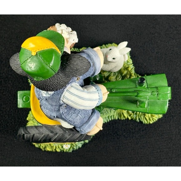 Mary's Moo Moos I Tract-Her Down For You Figurine Tractor Bunnies #642738 - Picture 9 of 10